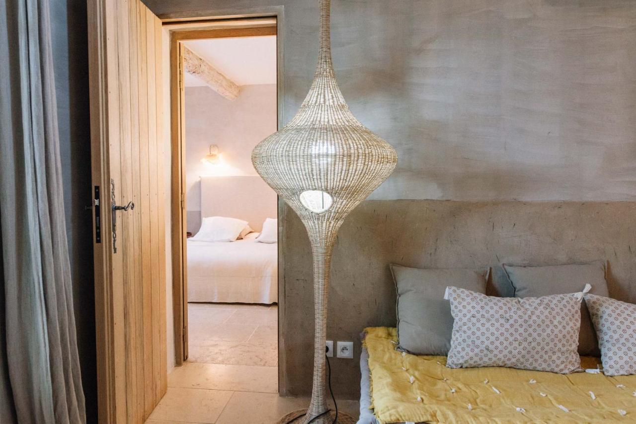 Le Mas De Cink Saint-Saturnin-les-Apt Exterior photo
